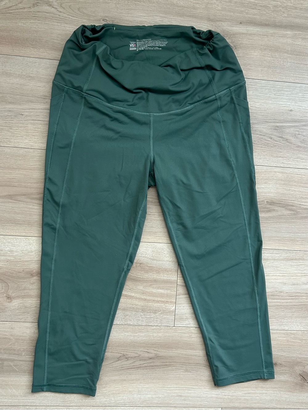 Victoria's Secret Athletic Forest Green Cropped Leggings